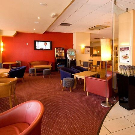 Premier Inn West Bromwich Central Exterior photo