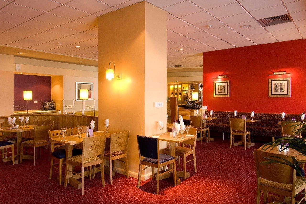Premier Inn West Bromwich Central Exterior photo