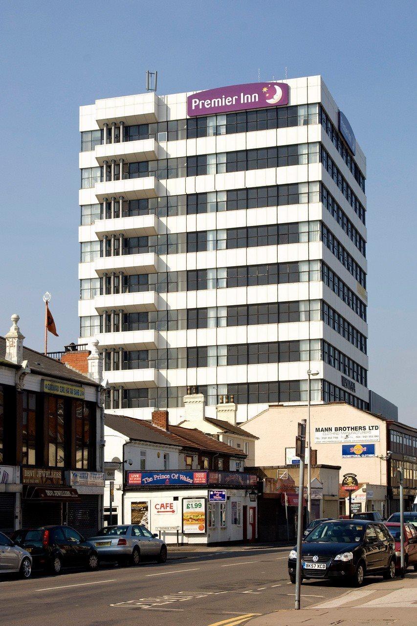 Premier Inn West Bromwich Central Exterior photo