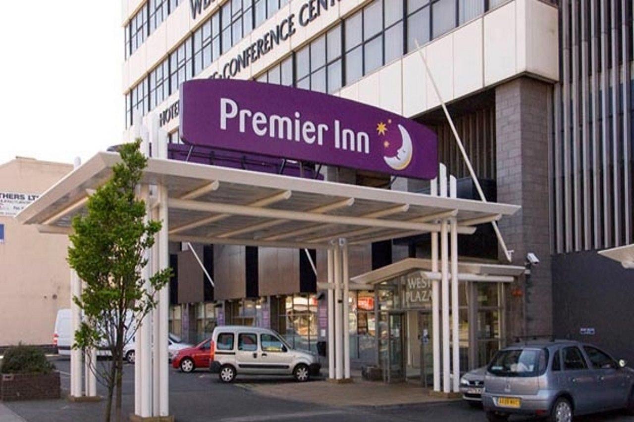 Premier Inn West Bromwich Central Exterior photo