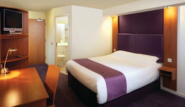 Premier Inn West Bromwich Central Exterior photo